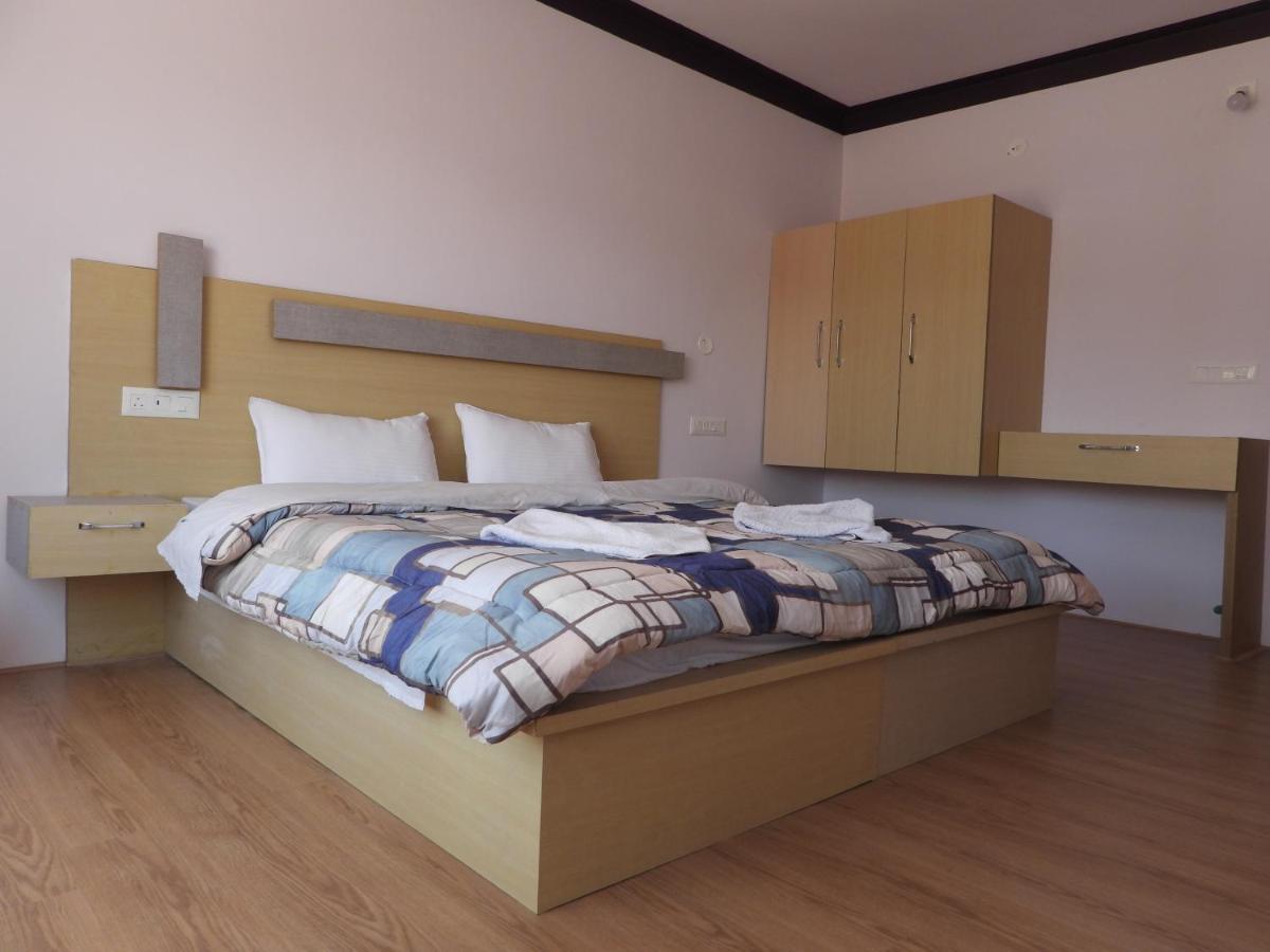 Babu Guest House Лех Екстер'єр фото